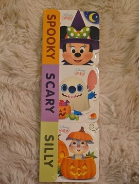 Disney Baby Spooky, Scary, Silly Mini Books